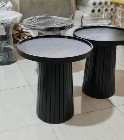Hình ảnh của BÀN TRÀ TRỤ NAN TRÒN