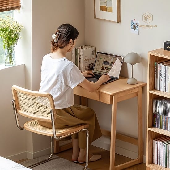 Hình ảnh của Bàn Làm Việc 03
