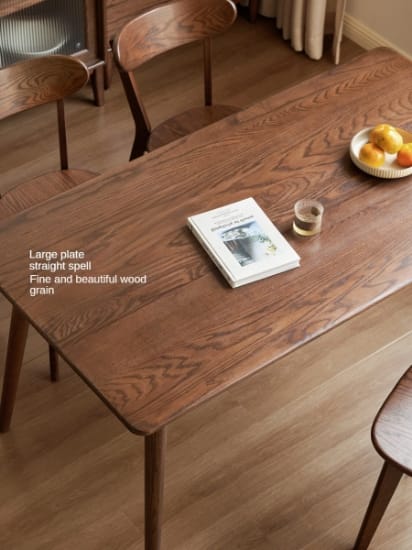 Hình ảnh của BÀN ĂN COZY CORNER