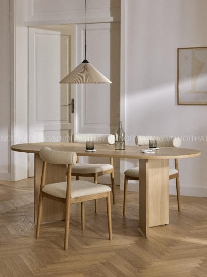 Hình ảnh của BÀN ĂN TONI