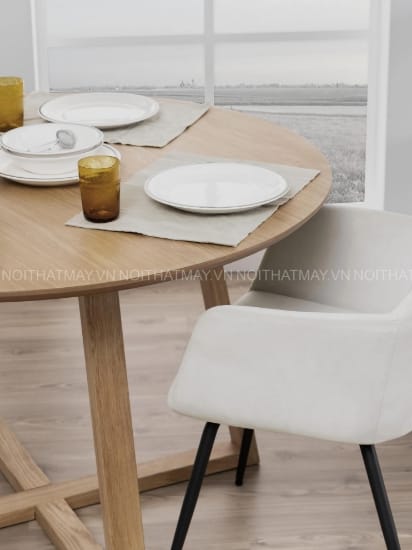 Hình ảnh của BÀN ĂN MALIKA
