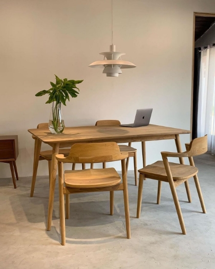 Hình ảnh của BÀN ĂN TAVIA